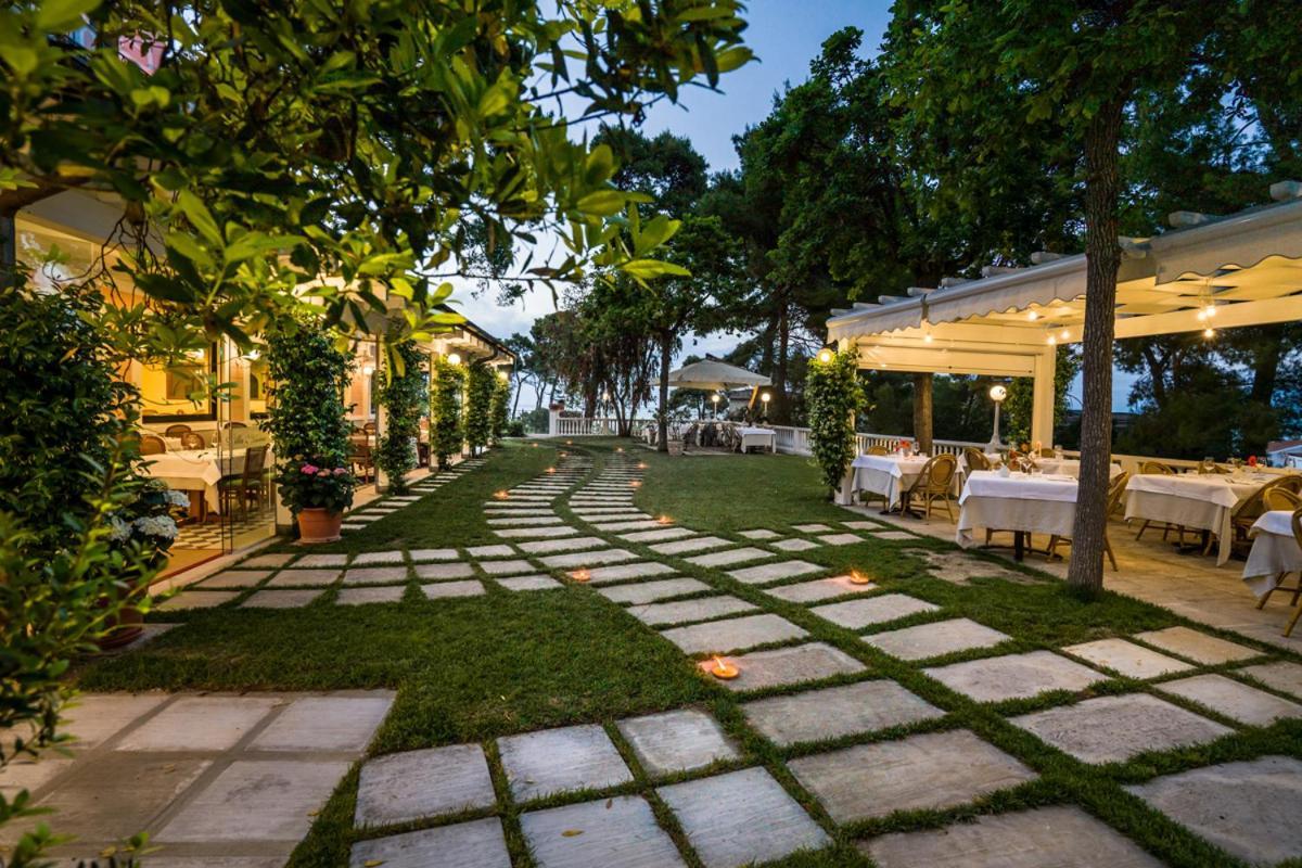 Park Hotel Villa Maria San Menaio Exterior foto